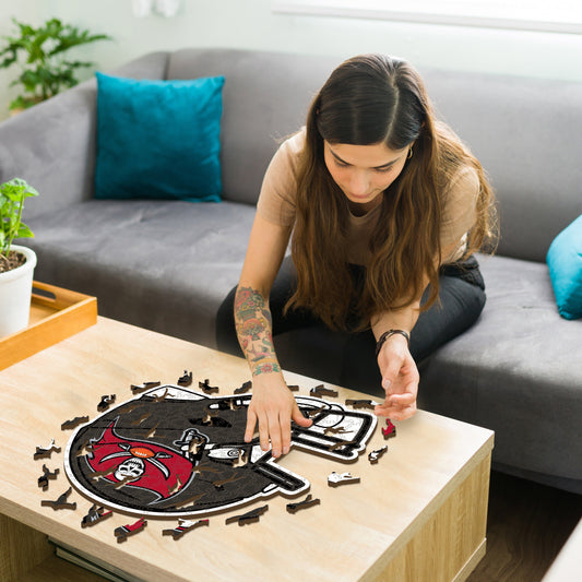 Casque Tampa Bay Buccaneers™ - Puzzle en Bois